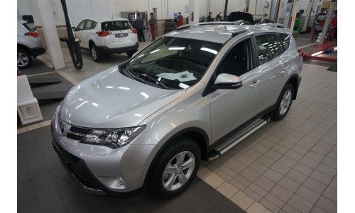 Пороги алюминиевые (Brillant) Toyota RAV4 (Тойота РАВ4) (2013-/ 2015-) (серебр) силовой крепеж на Toyota Rav4 (2013-2015) 