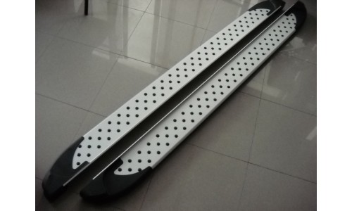 Пороги алюминиевые (Sapphire Silver) Suzuki Grand Vitara (2006-2010-) ( с брызговиками) на Suzuki Grand Vitara (5 дв.) (2005-2008) 