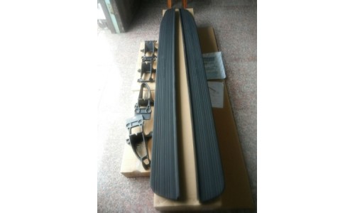 Комплект алюминиевых порогов (копия оригинала) Range Rover Sport на Range Rover Sport (2014 - ) 