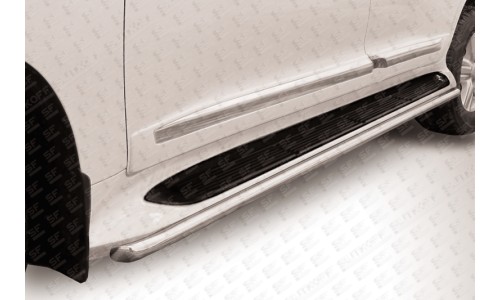 Защита штатного порога d42 Toyota Land Cruiser 200 (2013) на Toyota Land Cruiser 200 (2012-2015) 