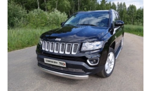 Пороги алюминиевые с пластиковой накладкой (1720) код JEEPCOM14-04AL на Jeep Compass (2014-) 