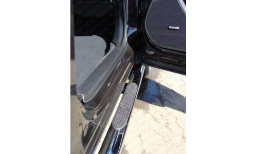 Пороги овальные с накладкой 75х42 мм код SUBFOR13-08 на Subaru Forester (2013-2015) 