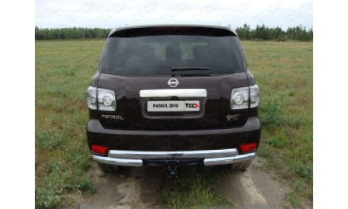 Защита задняя (центральная) 75/75 мм (под фаркоп) код NISPATR10-05 на Nissan Patrol (2010-2013) 