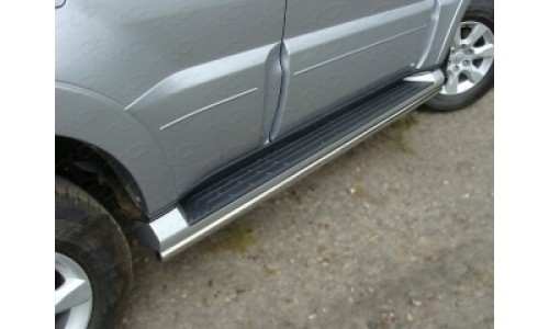 Защита порогов 42,4 мм код MITPAJ413-03 на Mitsubishi Pajero 4 (2006-2011) 