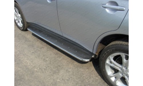 Пороги с площадкой (нерж. лист) 42,4 мм код MITOUT14-09 на Mitsubishi Outlander (2014-2015) 