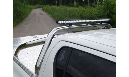 Защита кузова  75х42 мм со светодиодной фарой код TOYHILUX15-40 на Toyota Hilux Revo (2015-) 