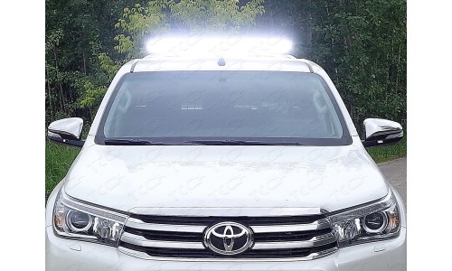 Защита кузова и заднего стекла 75х42 мм со светодиодной фарой код TOYHILUX15-42 на Toyota Hilux Revo (2015-) 