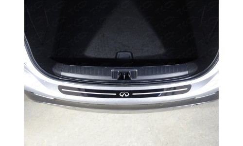 Накладка на задний бампер (лист зеркальный логотип Infiniti) код INFQX3016-07 на Infiniti QX30 (2016-) 