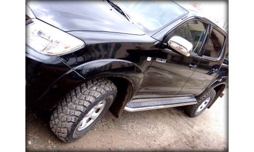 Пороги с листом d-43 (TH10_2.1) на Toyota Hilux Vigo (2006-2015) 