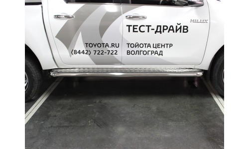 Пороги с листом d-60 (TH15_2) на Toyota Hilux Revo (2015-) 