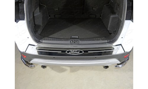 Накладка на задний бампер (лист зеркальный логотип Ford) код FORKUG17-15 на Ford Kuga (2016-) 