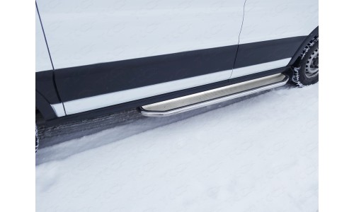 Порог с площадкой (нерж .лист укороченный) 42,4 мм (левый) код FORTRAN16-21 на Ford Transit (2016-) 