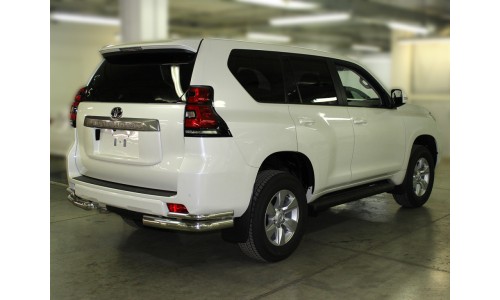 Защита заднего бампера 