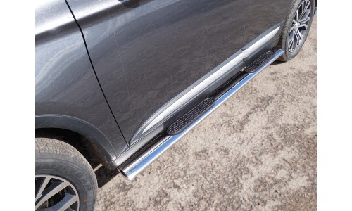 Пороги овальные с накладкой 120х60 мм код MITOUT15-09 на Mitsubishi Outlander (2015-) 