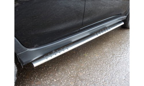 Пороги овальные с проступью 75х42 мм код SUBXV17-14 на Subaru XV (2017-) 