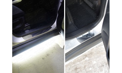 Накладки на пороги (лист зеркальный) код SUZVIT15-14 на Suzuki Vitara (5 дв.) (2015-) 