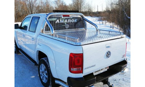 Защита кузова и заднего стекла со светодиодной фарой 76,1 мм (на крышку) код VWAMAR17-12 на Volkswagen Amarok (2016-) 