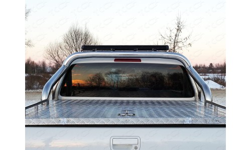 Защита кузова со светодиодной фарой 76,1 мм (на крышку) код VWAMAR17-11 на Volkswagen Amarok (2016-) 