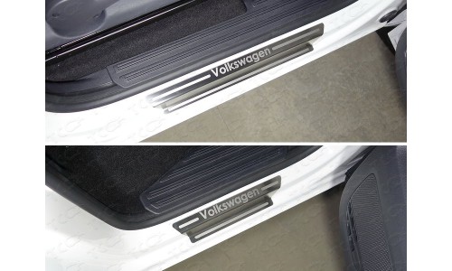 Накладки на пороги (лист шлифованный надпись Volkswagen) код VWAMAR17-44 на Volkswagen Amarok (2016-) 