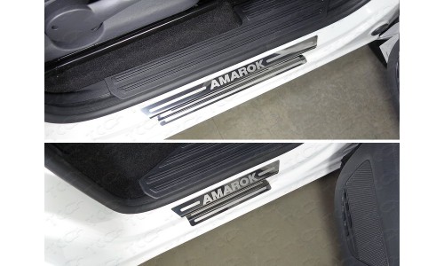 Накладки на пороги (лист зеркальный надпись Amarok) код VWAMAR17-41 на Volkswagen Amarok (2016-) 