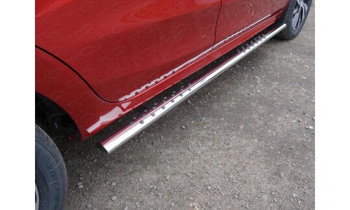 Пороги овальные с проступью 75х42 мм код LADXRAY16-18 на Lada XRAY (2016-) 