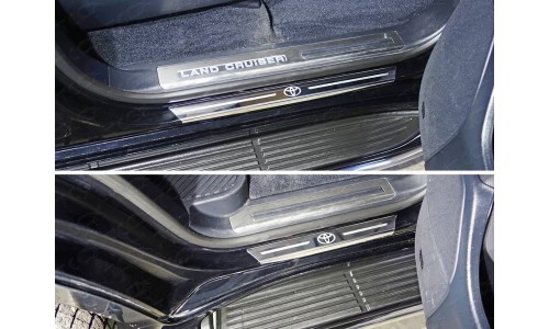 Накладки на пороги с гибом (лист зеркальный логотип Toyota) 4шт код TOYLC20015-33 на Toyota Land Cruiser 200 (2015-2019) 
